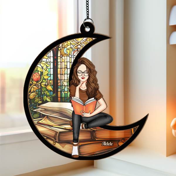 Just A Girl Who Loves Books - Personalisiertes Sonnenfänger-Ornament zum Aufhängen am Fenster