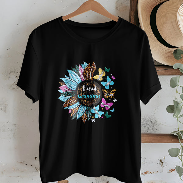 Tie Dye Leopard Glitzernde Sonnenblume - Personalisierte Namensgeschenke für Oma - Personalisiertes Shirt